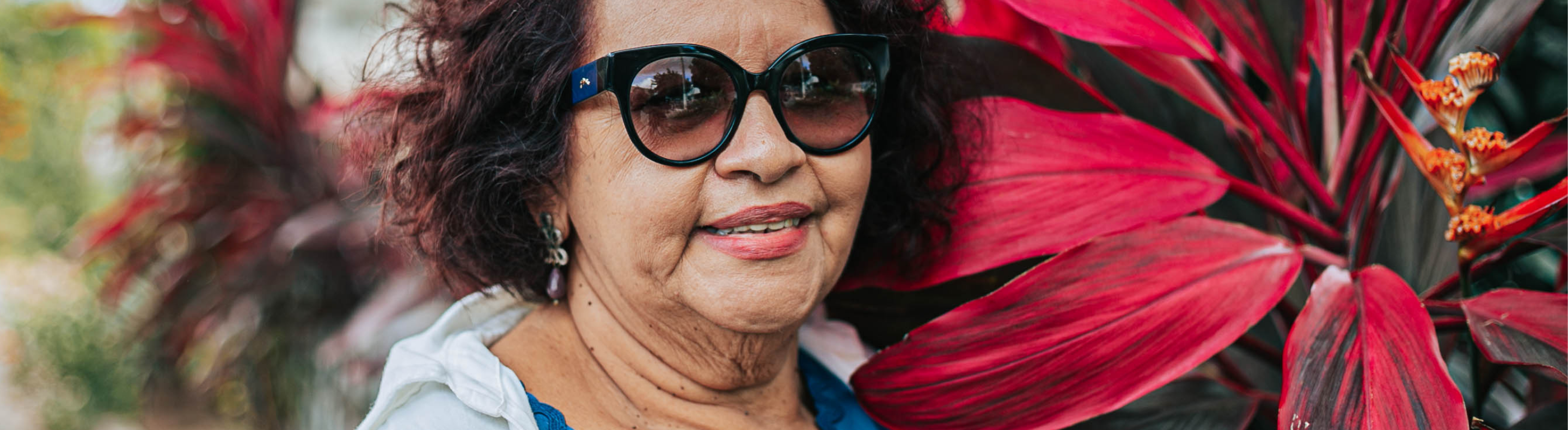Imagem mostra a Professora potiguar Vera Santana que conta sua história inspirado em projeto do Instituto Neoenergia