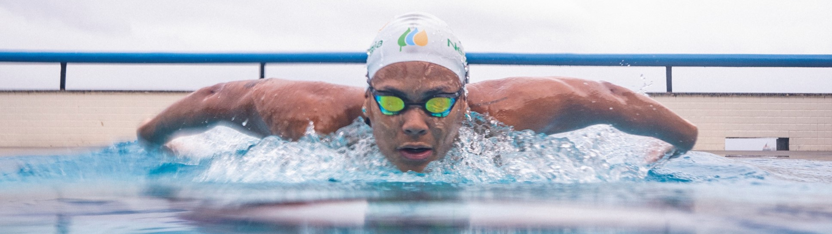 Promessa olímpica Celine Bispo vai disputar Brasileiro de Natação, na piscina do Santos Dumont, no Recife