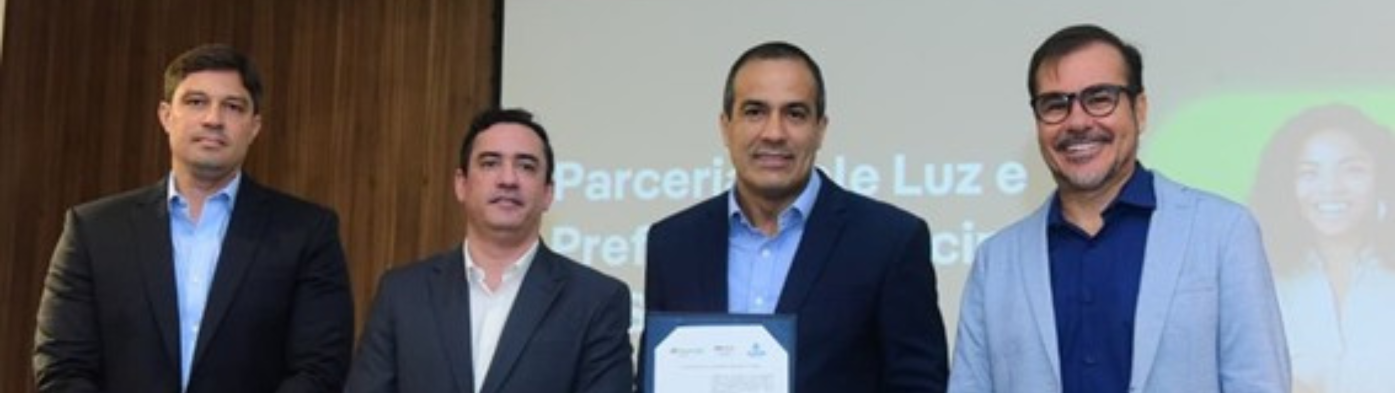 Neoenergia Coelba e Prefeitura de Salvador firmam cooperação para integrar programas de reciclagem e amplia ações de eficiência energética na capital baiana