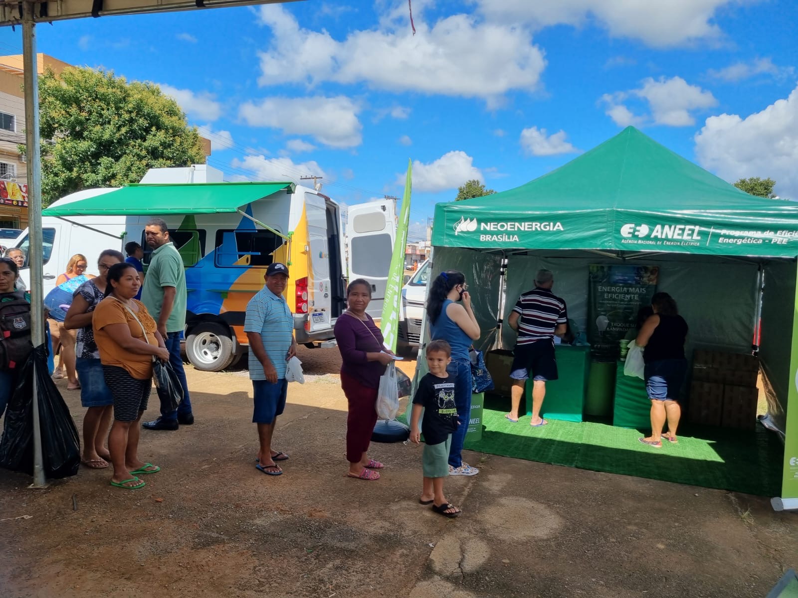 Famílias do Guará podem trocar lâmpadas ineficientes por modelo LED gratuitamente até o próximo dia 9 de setembro