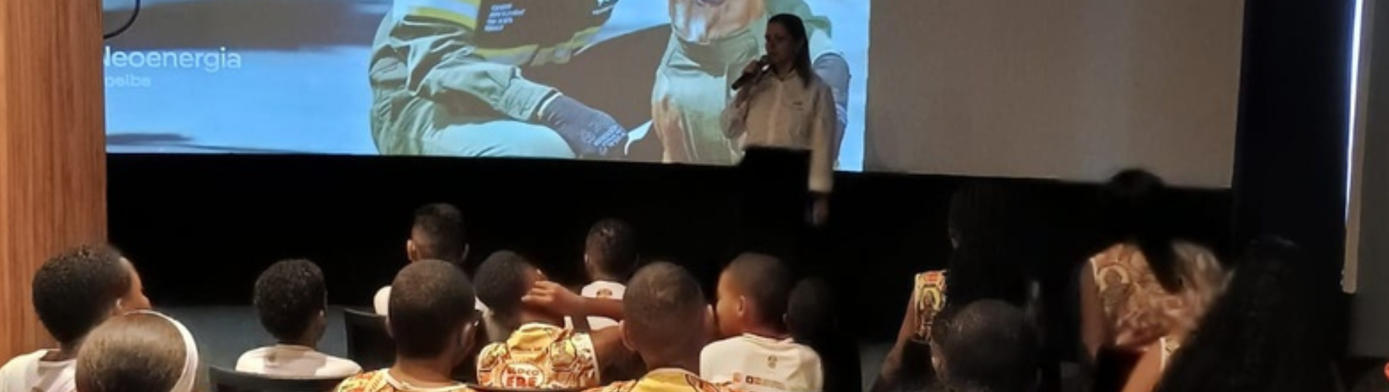 Semana do Estudante: Neoenergia Coelba promove ação educativa com crianças e apresenta nova campanha de segurança  