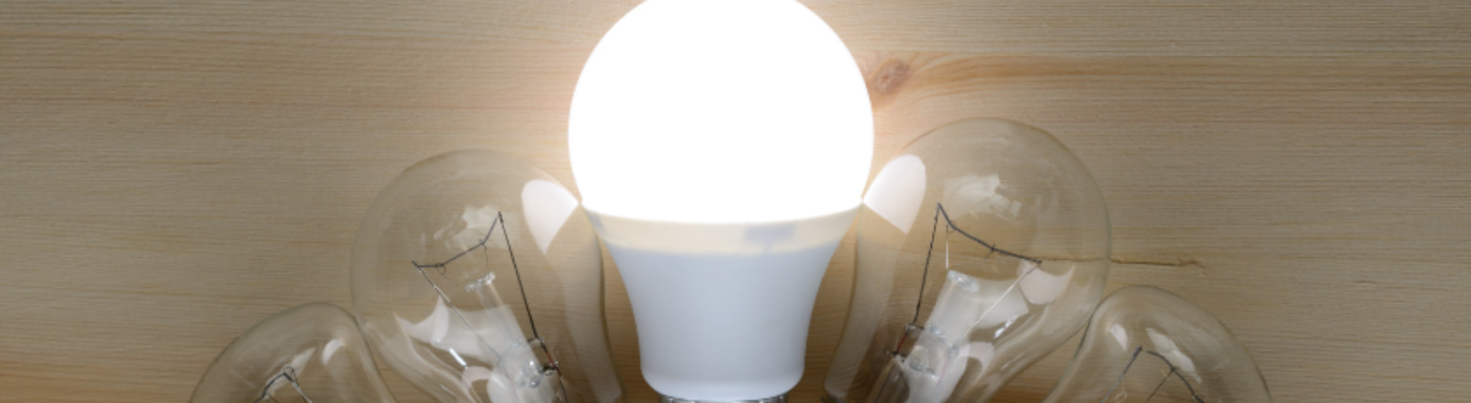 Neoenergia em Ação leva troca de lâmpadas, atendimento comercial e serviços gratuitos ao bairro de Marechal Rondon