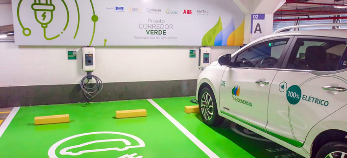 corredor-verde-carro-eletrico