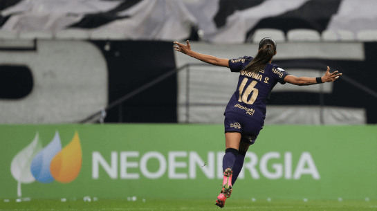 CBF mantém Brasileirão Feminino com 4 rebaixados e pausa para Copa -  Superesportes