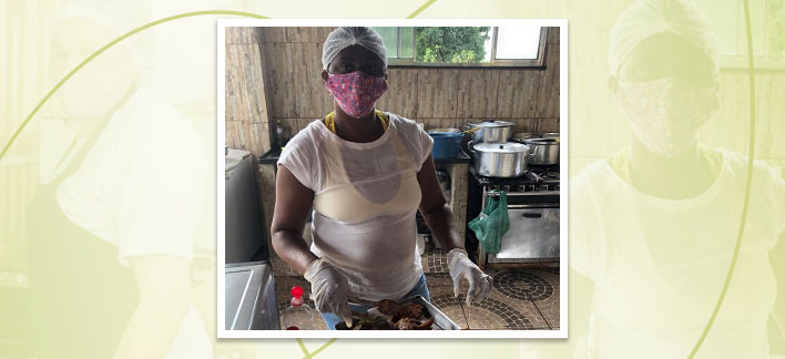 empreendedora-deise-preparando-quentinhas