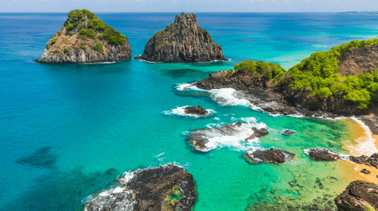 imagem da ilha de Fernando de Noronha