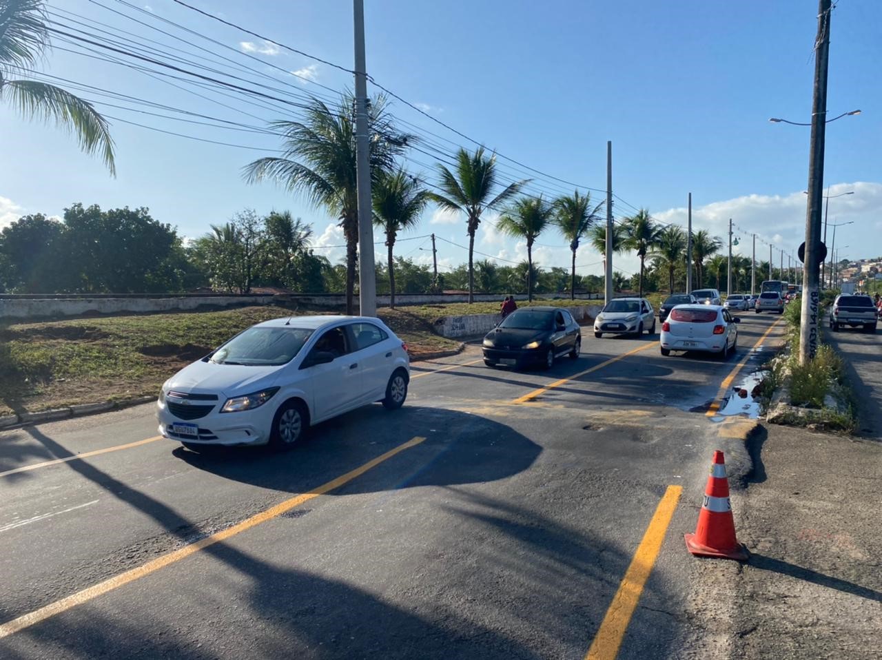 Instalação_Novos_Postes_Avenida_Felizardo_Moura_Neoenergia_Cosern_Divulgação.jpg
