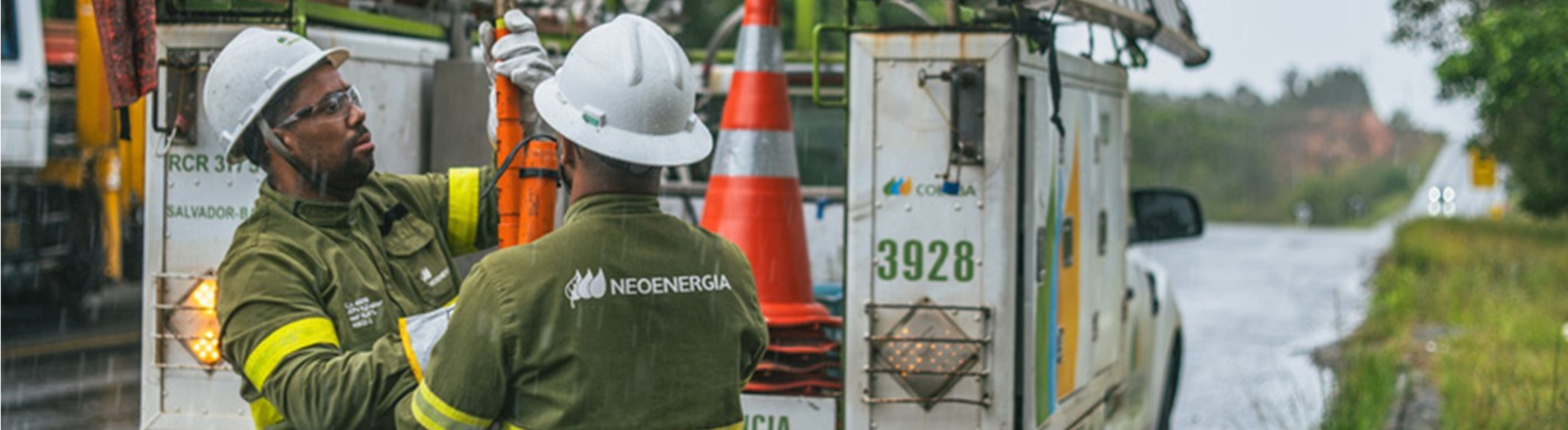 Podas e manutenções preventivas reforçam segurança da rede elétrica de Votuporanga e cidades vizinhas