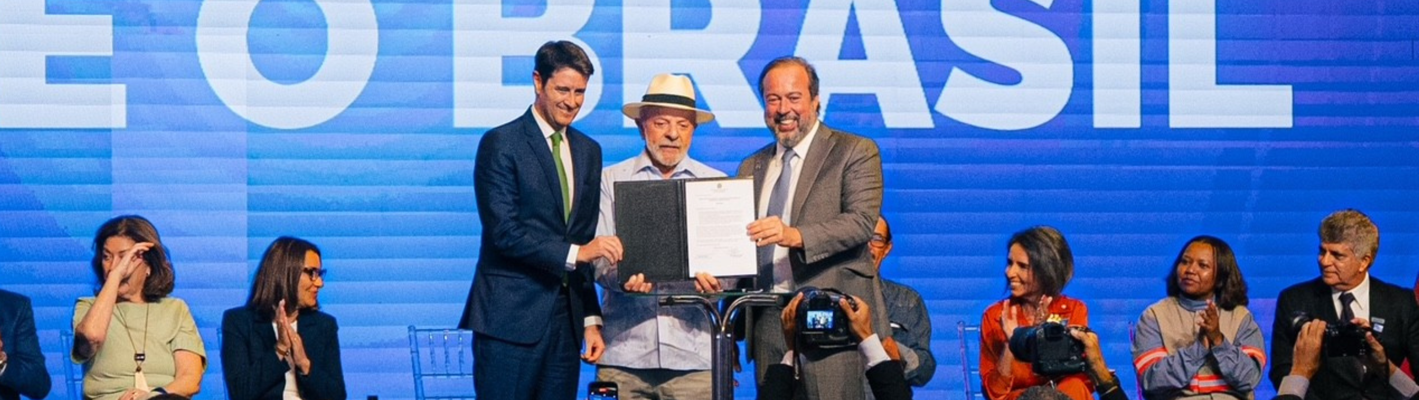 Neoenergia Elektro tem concessão renovada por mais 30 anos e anuncia R$ 8,2 bilhões em investimentos 